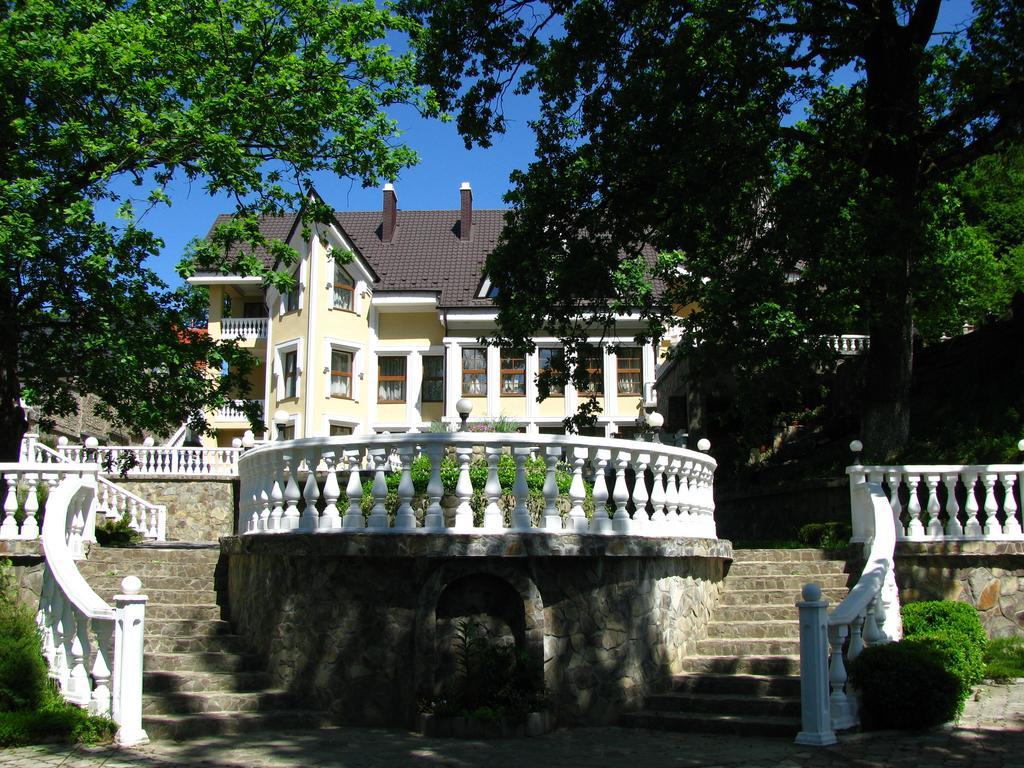 Hotel Gnizdo Golubky Szajan Zewnętrze zdjęcie