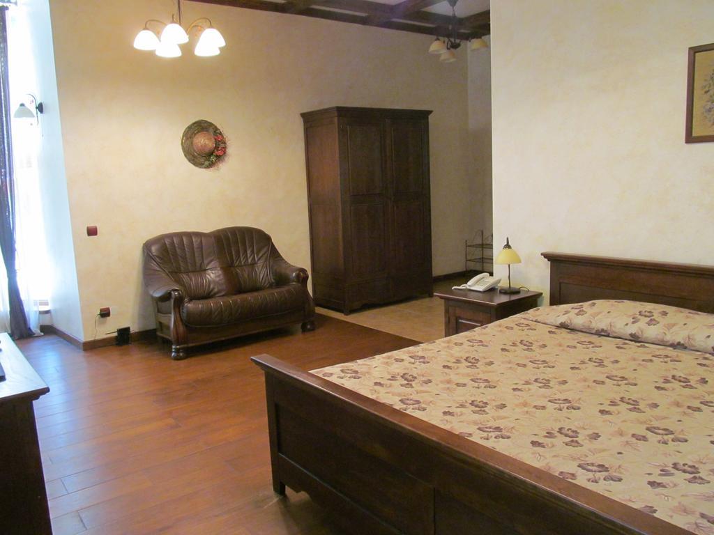 Hotel Gnizdo Golubky Szajan Zewnętrze zdjęcie
