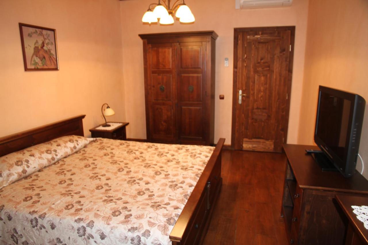 Hotel Gnizdo Golubky Szajan Zewnętrze zdjęcie